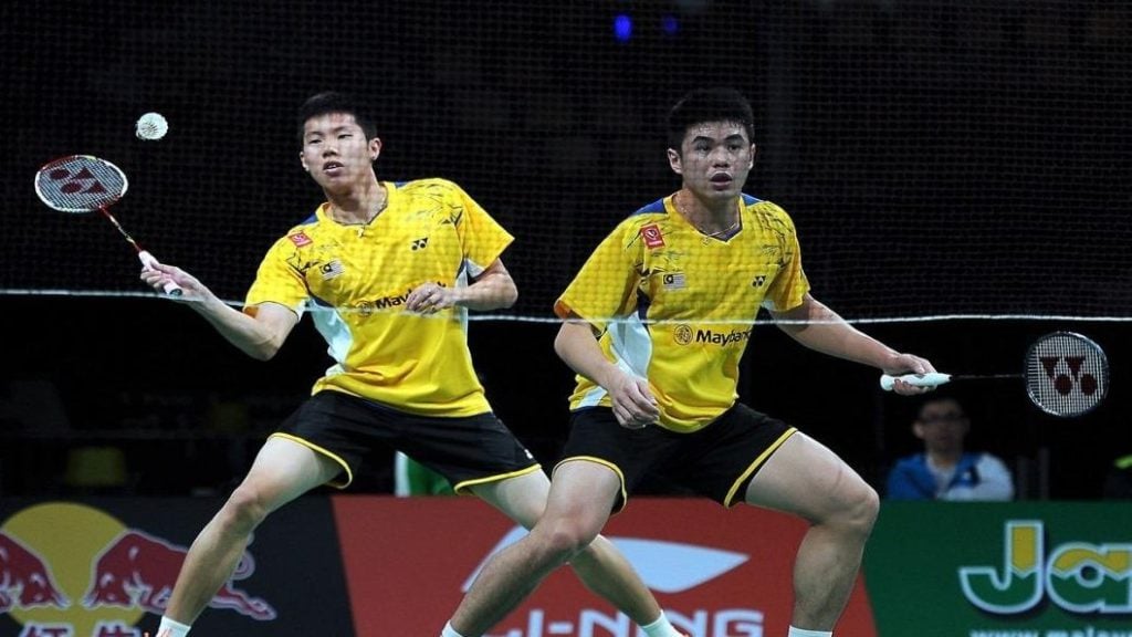 混团世界杯爆大冷！日本一哥被爆冷，张本美和剃光头，国乒打硬战