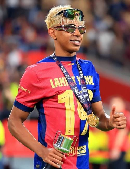 世界杯小组赛H组赛程：乌拉圭vs西班牙北京时间6月27日8点