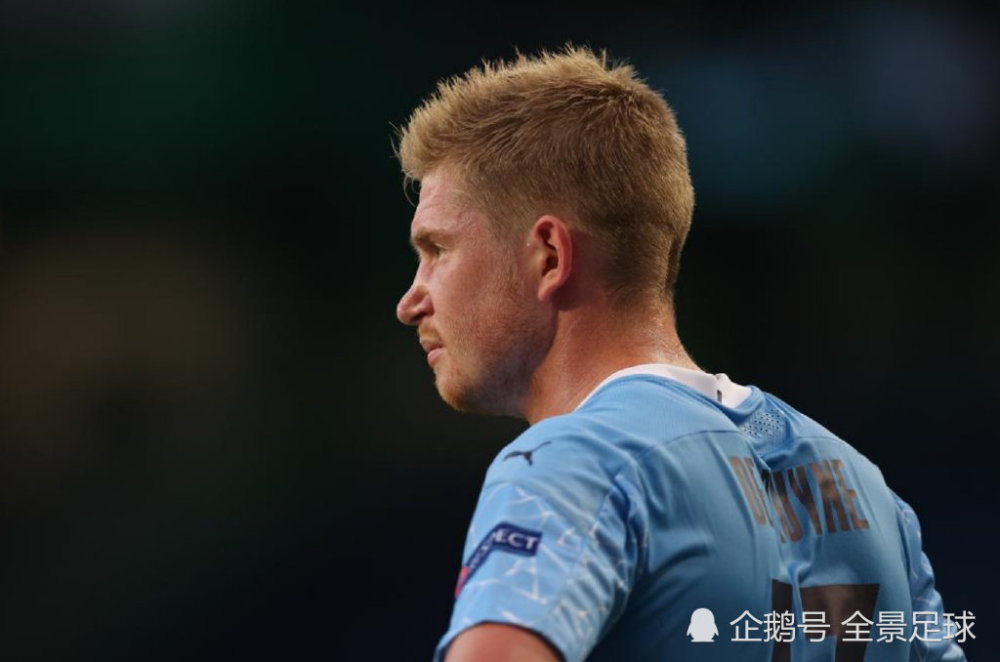 搞笑视频：足坛五大舞蹈排名，第一名猜猜看这是谁？