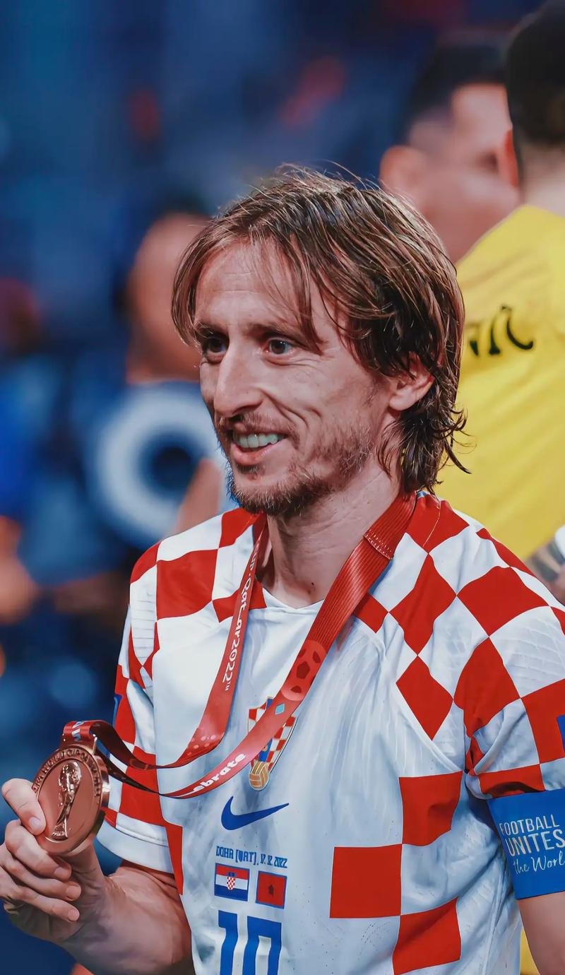 欧冠淘汰赛前瞻：巴萨主场迎战曼联,