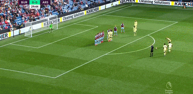 记者：利物浦暂时不会对伊萨克提出报价，一切取决于纽卡意愿