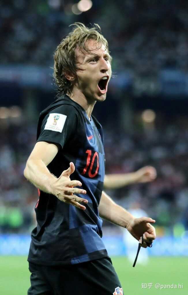 英格兰U21队11月大名单：里科-刘易斯、小贝林、吉滕斯入选