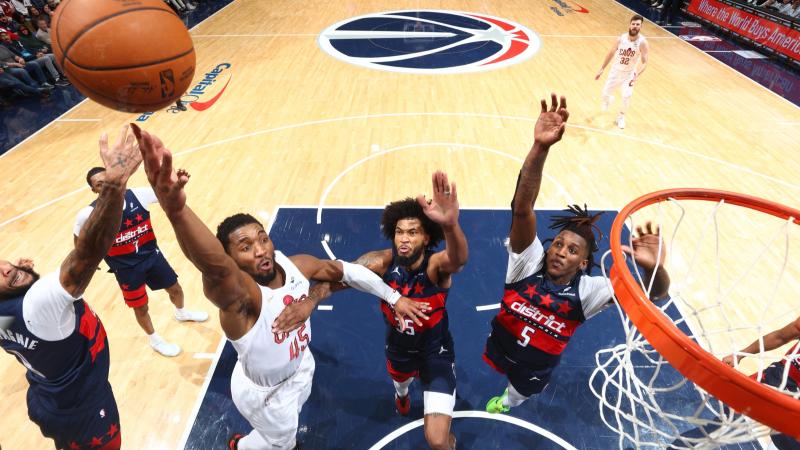 亚冠二级前瞻：卡雅5战全负表现低迷，浦项遭遇伤病困扰